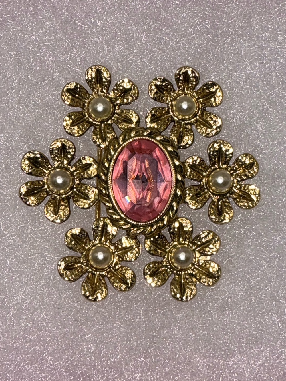 Vintage Gold Floral Brooch Pink & Pearl Stone - Picture 5 of 6
